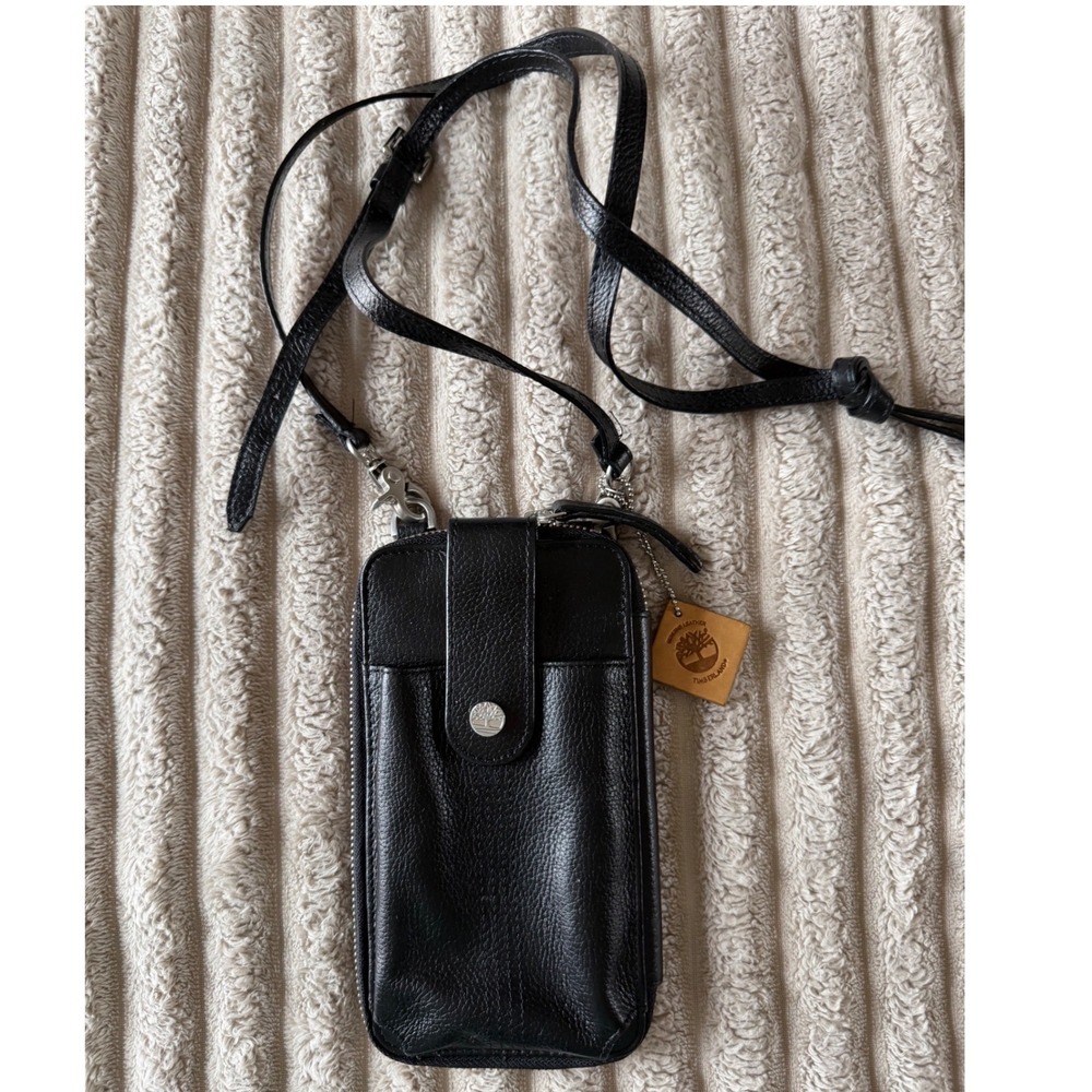 Timberland Black Pebbled Leather Crossbody Phone Wallet Bag with Card Slots
